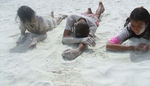 playing in the sand is good for kids