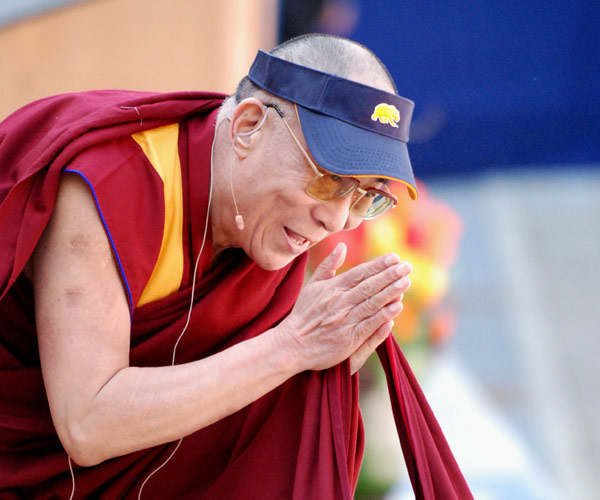 The Dalai Lama speaks of peace through compassion