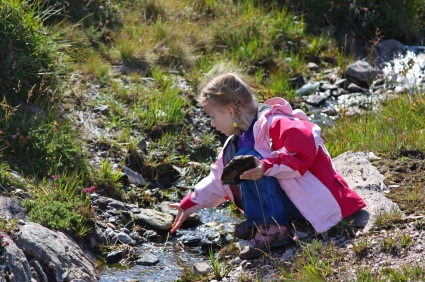 Spring time is the perfect time to get kids outside!